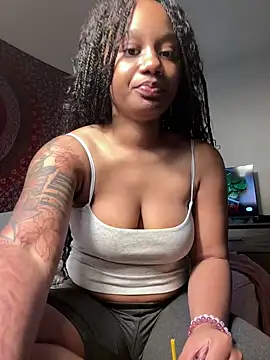 Snapshot of strip4faith chatting on 10/09/25, 01:20 strip4faith online show from 10/09/25, 01:20