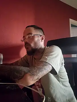 Snapshot of mileflav0r chatting on 01/25/25, 09:26 mileflav0r online show from 01/25/25, 09:26