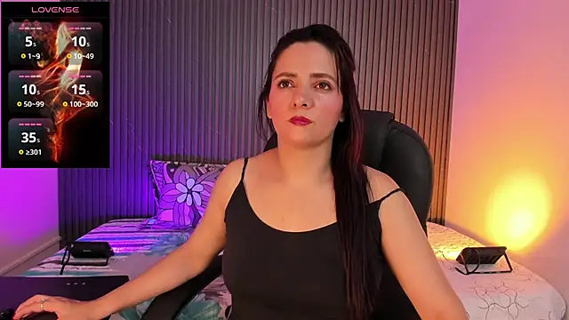 Snapshot of gaby_flow chatting on 02/07/26, 02:15 gaby flow online show from 02/07/26, 02:15