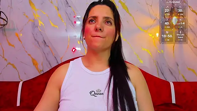 Snapshot of gaby_flow chatting on 03/05/26, 02:18 gaby flow online show from 03/05/26, 02:18