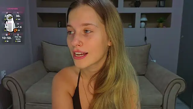 LinaCristonsen online show from 09/14/25, 04:28