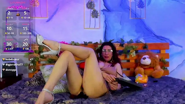 Snapshot of Perla_Franco chatting on 01/18/25, 08:20 Perla Franco online show from 01/18/25, 08:20