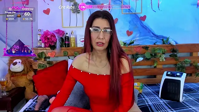 Snapshot of Perla_Franco chatting on 02/15/25, 06:23 Perla Franco online show from 02/15/25, 06:23