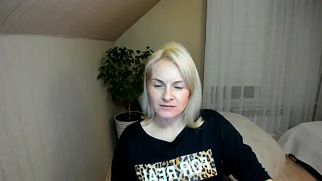 Alicee Gracee online show from 01/03/25, 06:14