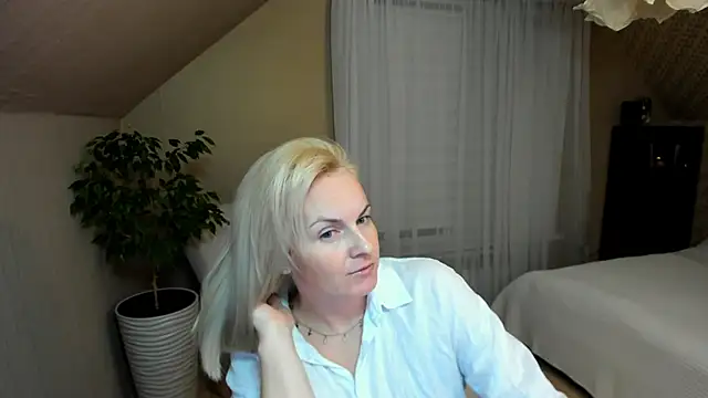 Alicee Gracee online show from 01/11/25, 04:46