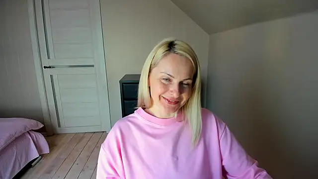 Alicee Gracee online show from 03/11/25, 09:24