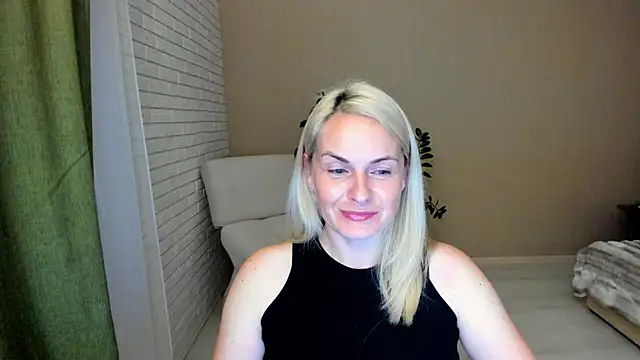 Alicee Gracee online show from 09/21/25, 07:48