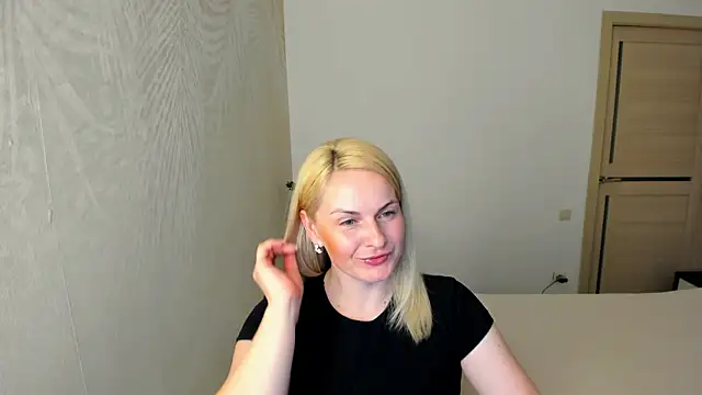 Snapshot of Alicee_Gracee chatting on 03/21/26, 05:05 Alicee Gracee online show from 03/21/26, 05:05