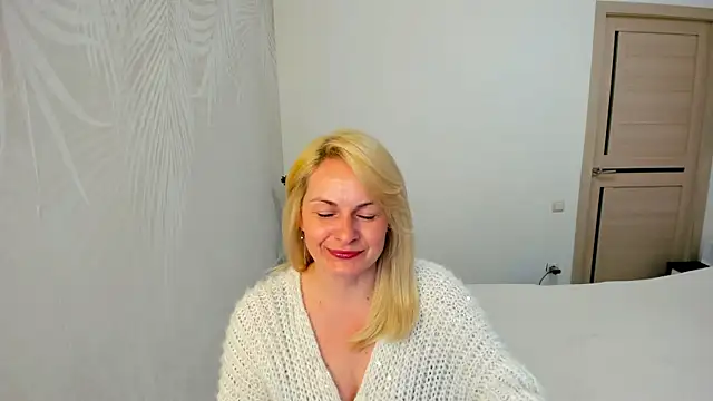 Snapshot of Alicee_Gracee chatting on 04/03/26, 08:07 Alicee Gracee online show from 04/03/26, 08:07