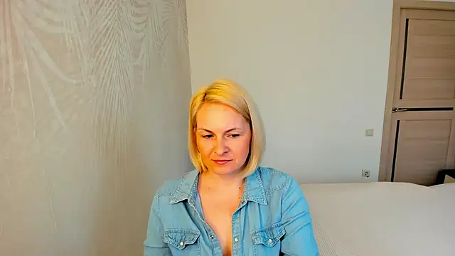 Snapshot of Alicee_Gracee chatting on 04/20/26, 09:45 Alicee Gracee online show from 04/20/26, 09:45