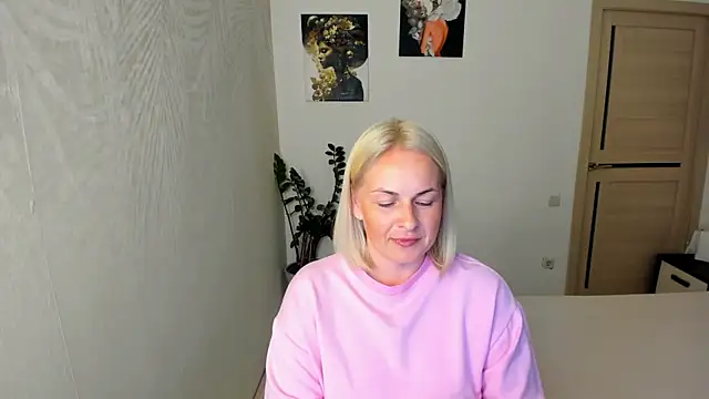 Snapshot of Alicee_Gracee chatting on 06/30/26, 07:37 Alicee Gracee online show from 06/30/26, 07:37