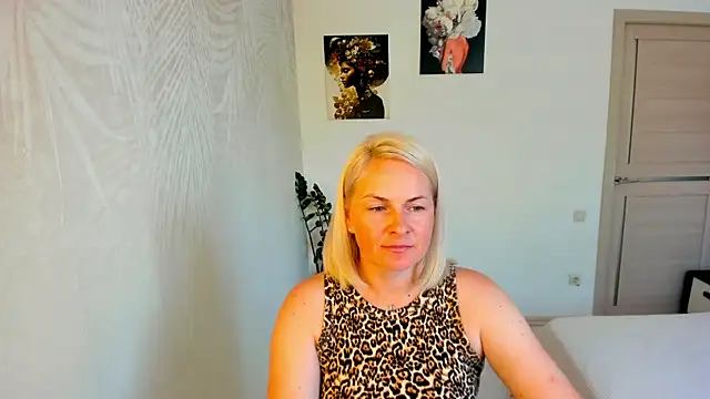 Snapshot of Alicee_Gracee chatting on 07/06/26, 09:17 Alicee Gracee online show from 07/06/26, 09:17