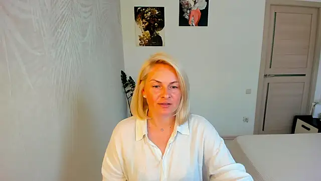 Snapshot of Alicee_Gracee chatting on 07/09/26, 09:24 Alicee Gracee online show from 07/09/26, 09:24