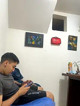 Snapshot of Anthony-Martin chatting on 01/08/26, 12:51 Anthony-Martin online show from 01/08/26, 12:51