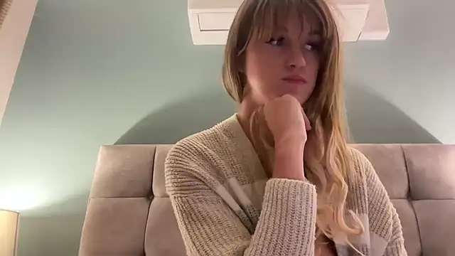 LustfulLuna  online show from 01/03/25, 08:43