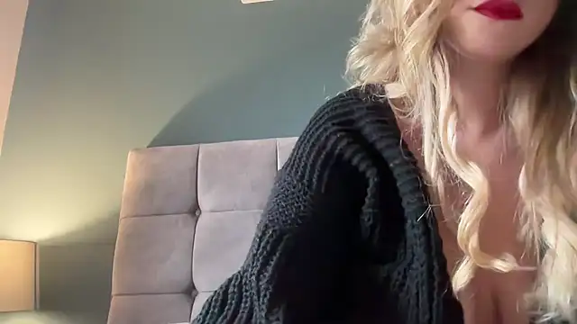 LustfulLuna  online show from 02/07/25, 11:56