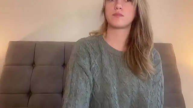 LustfulLuna  online show from 03/15/26, 04:57