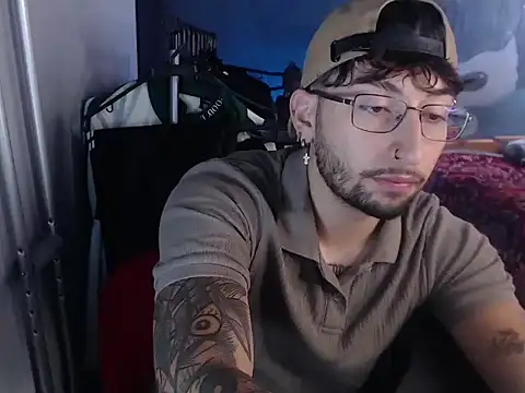 Snapshot of Dereck_Dickson chatting on 10/24/25, 03:52 Dereck Dickson online show from 10/24/25, 03:52