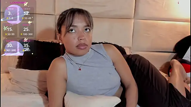 Snapshot of Nathaliajonees chatting on 01/29/25, 05:35 Nathaliajonees online show from 01/29/25, 05:35