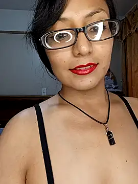 Snapshot of Lucy_Chery chatting on 02/01/26, 10:19 Lucy Chery online show from 02/01/26, 10:19