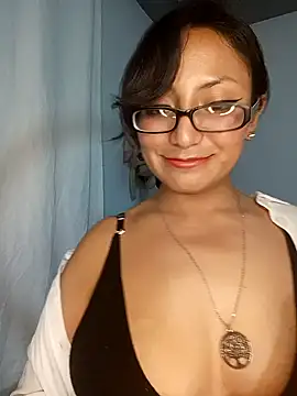 Snapshot of Lucy_Chery chatting on 02/27/26, 11:05 Lucy Chery online show from 02/27/26, 11:05