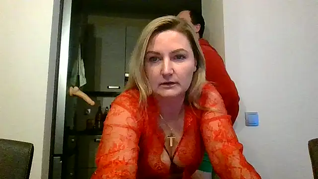 Snapshot of CoupleKitty chatting on 01/13/25, 07:53 CoupleKitty online show from 01/13/25, 07:53