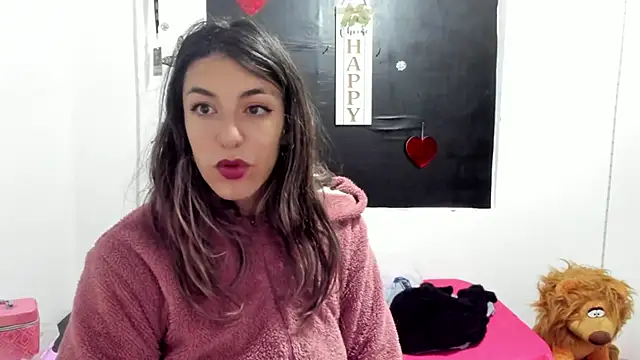 Snapshot of queen-natty chatting on 03/14/25, 01:35 queen-natty online show from 03/14/25, 01:35