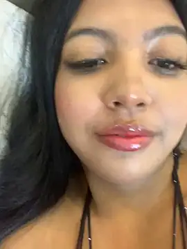 nicole fisherr online show from 03/23/25, 07:31