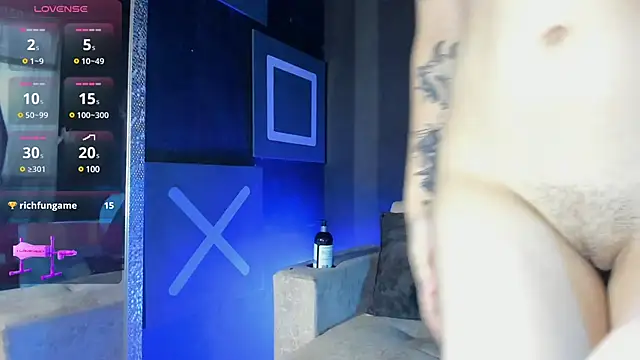 Kiraa Rizzo online show from 02/05/25, 02:37