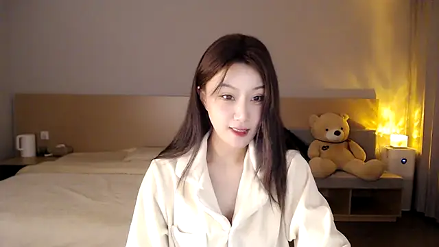 Snapshot of Lucky-baby chatting on 12/22/24, 07:42 Lucky-baby online show from 12/22/24, 07:42