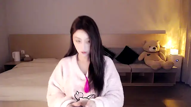 Snapshot of Lucky-baby chatting on 12/31/24, 01:52 Lucky-baby online show from 12/31/24, 01:52