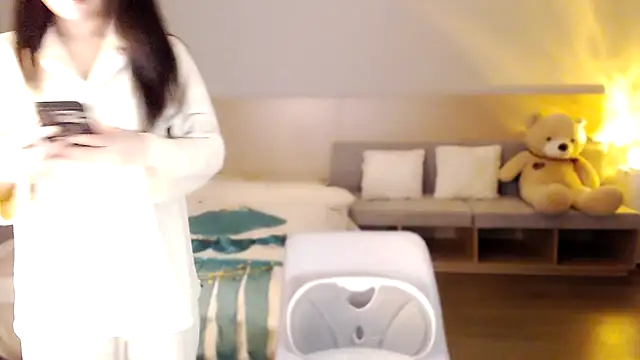 Snapshot of Lucky-baby chatting on 02/10/25, 01:55 Lucky-baby online show from 02/10/25, 01:55