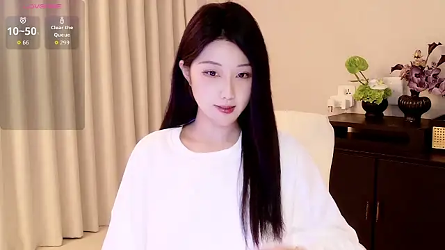 Snapshot of Lucky-baby chatting on 04/30/26, 01:17 Lucky-baby online show from 04/30/26, 01:17