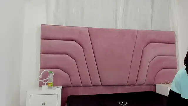 Snapshot of Brianrosex chatting on 09/10/25, 02:33 Brianrosex online show from 09/10/25, 02:33