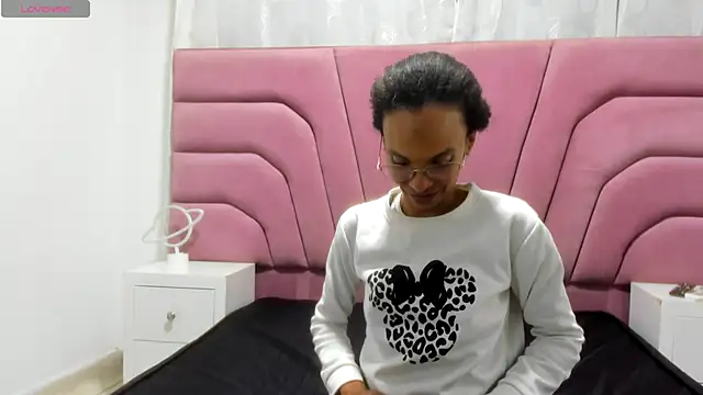 Snapshot of Brianrosex chatting on 10/30/25, 03:41 Brianrosex online show from 10/30/25, 03:41