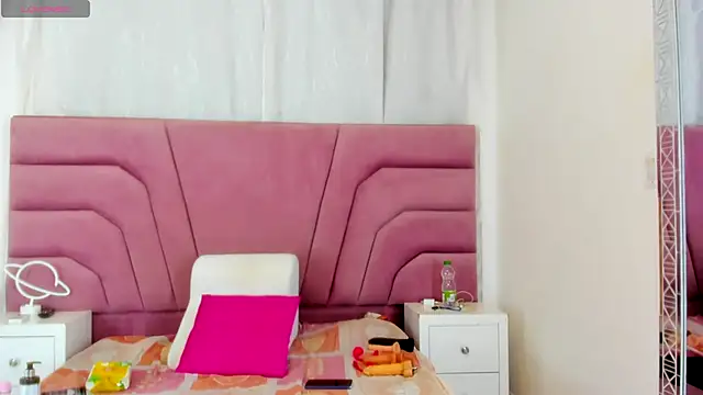 Snapshot of Brianrosex chatting on 11/11/25, 03:17 Brianrosex online show from 11/11/25, 03:17