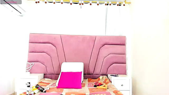 Snapshot of Brianrosex chatting on 11/22/25, 03:27 Brianrosex online show from 11/22/25, 03:27