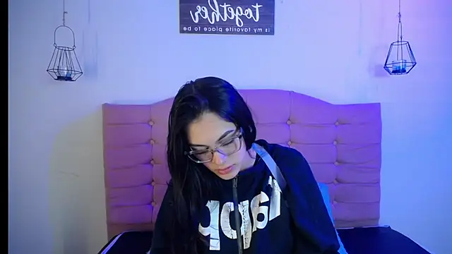 Snapshot of kyle8_ls chatting on 03/18/25, 03:53 kyle8 ls online show from 03/18/25, 03:53