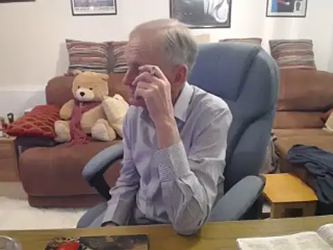 Snapshot of Ferret7777 chatting on 04/15/26, 07:58 Ferret7777 online show from 04/15/26, 07:58