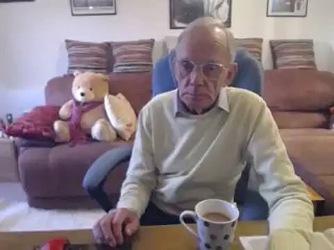 Snapshot of Ferret7777 chatting on 04/18/26, 07:07 Ferret7777 online show from 04/18/26, 07:07