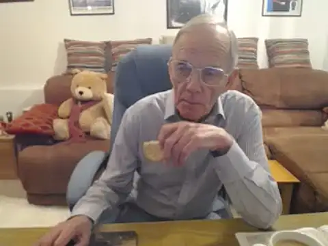 Snapshot of Ferret7777 chatting on 04/18/26, 08:31 Ferret7777 online show from 04/18/26, 08:31