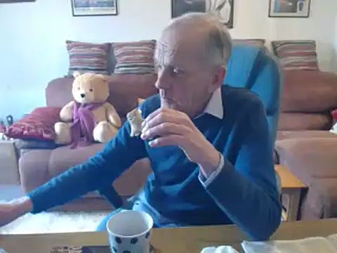 Snapshot of Ferret7777 chatting on 04/19/26, 11:31 Ferret7777 online show from 04/19/26, 11:31