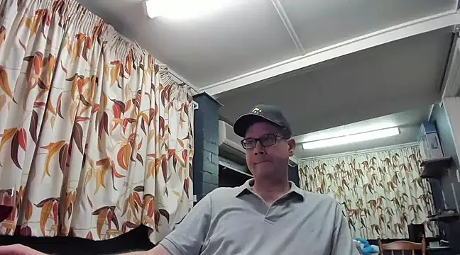 tilobinder online show from 03/03/25, 12:37