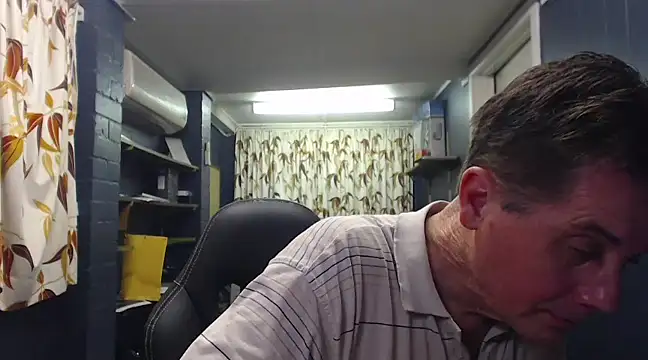 tilobinder online show from 03/21/25, 03:13