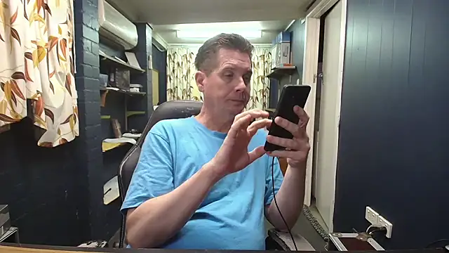 tilobinder online show from 12/01/25, 01:38