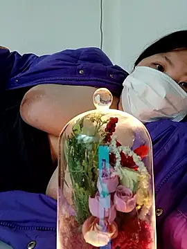 hello098712 online show from 11/28/25, 09:12