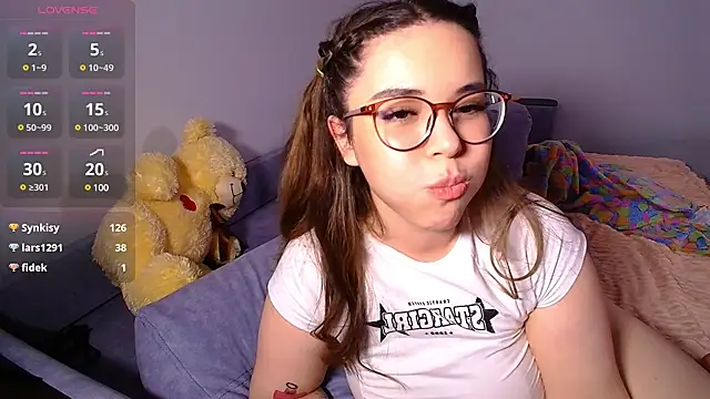 Snapshot of CutiePie3 chatting on 01/25/25, 12:48 CutiePie3 online show from 01/25/25, 12:48