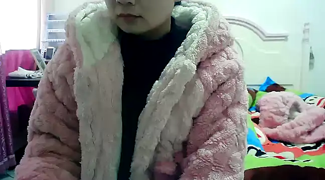 CN-Xiaoxi online show from 02/20/25, 12:30