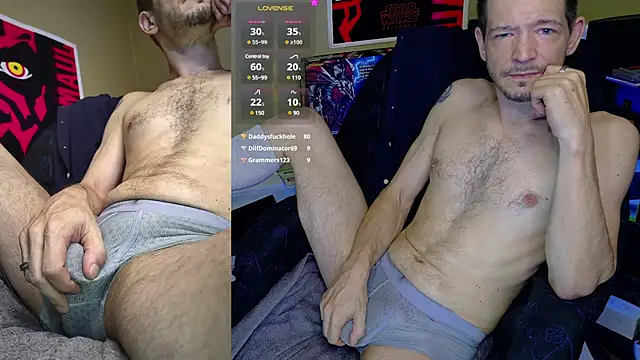 Snapshot of MasterForgedRayy chatting on 12/13/24, 02:10 MasterForgedRayy online show from 12/13/24, 02:10