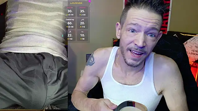 Snapshot of MasterForgedRayy chatting on 12/22/24, 06:06 MasterForgedRayy online show from 12/22/24, 06:06